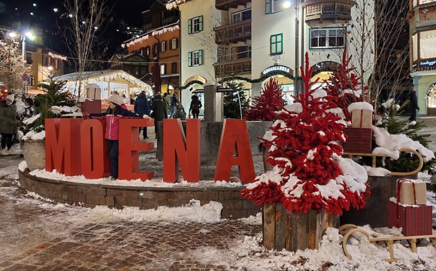 moena natale