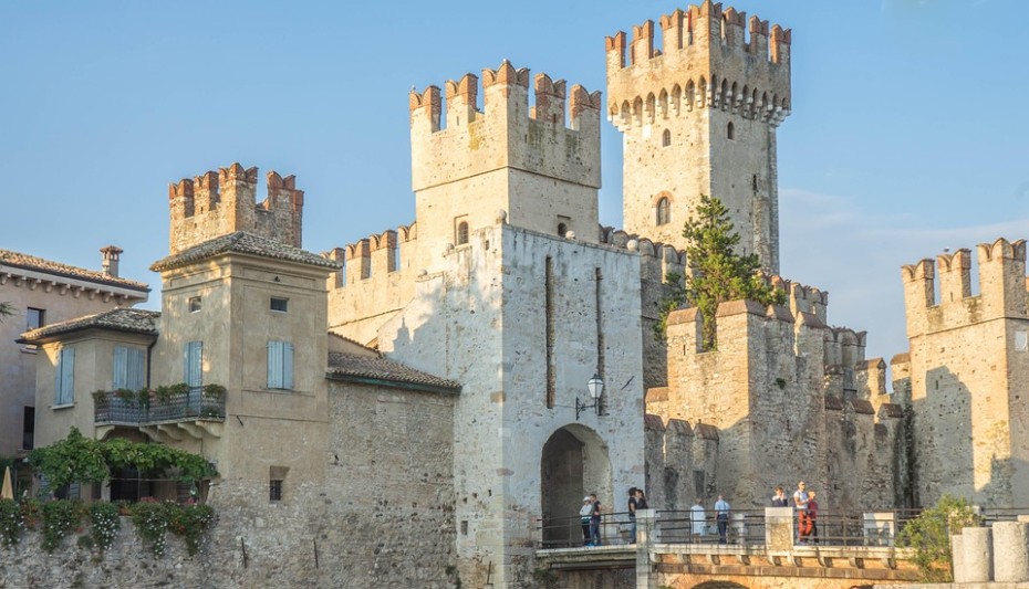 scaliger-castle-959174_960_720