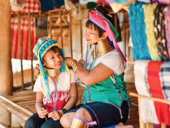 6cb-ss_locals_del_popolo_karen_666078127_ymz5ei