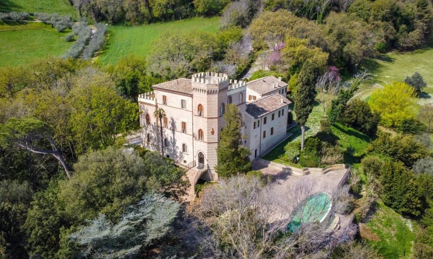 67349667ad72b-castello-montegiove